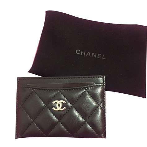 coque chanel|petite maroquinerie Chanel.